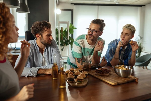 Comment organiser un événement de dégustation de chocolat artisanal dans votre restaurant ?